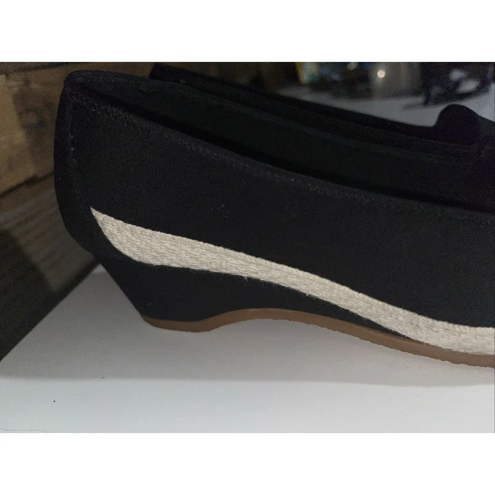 Vintage Outdorables Black W/ White Canvas Wedges Women's Size 7.5 Made In U.S.A.